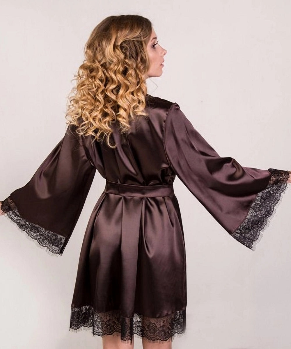 Lace-Trim Sleeves and Hem Detail