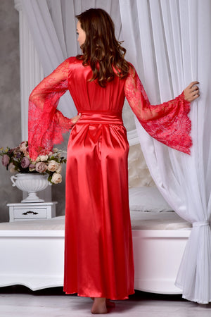 Lace robe in red - Unveil timeless elegance