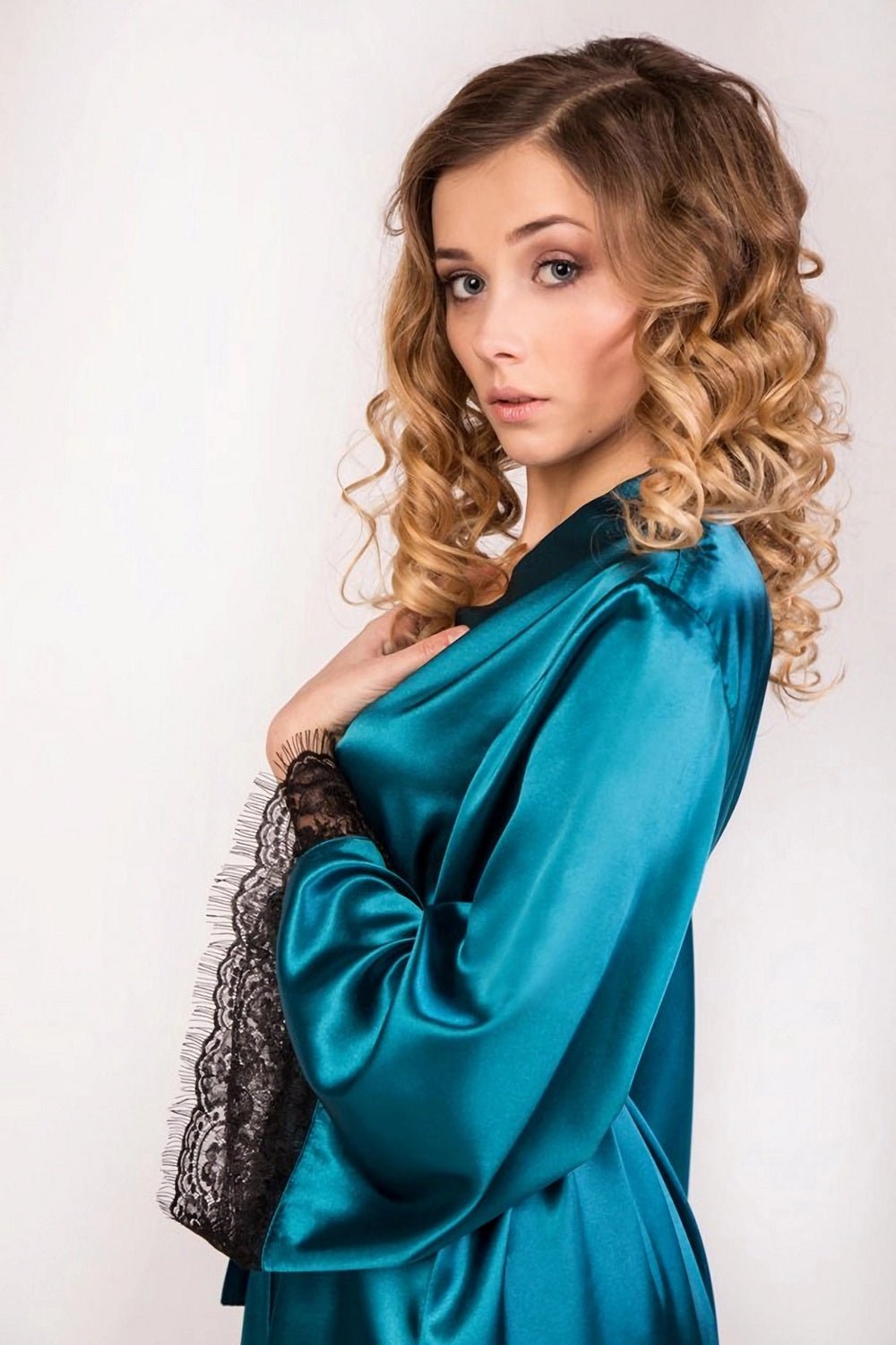 Short-length satin robe with lace-trim sleeves for added allure