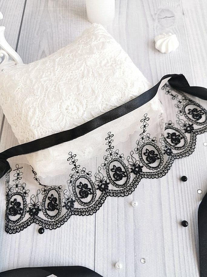 Black Lace Blindfold Veil