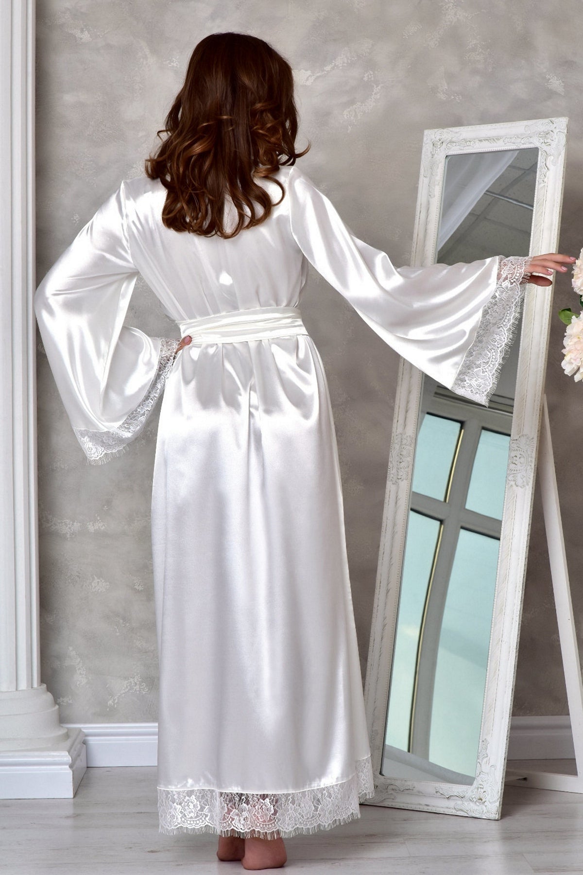 Bridal peignoir - Elegant and Comfortable