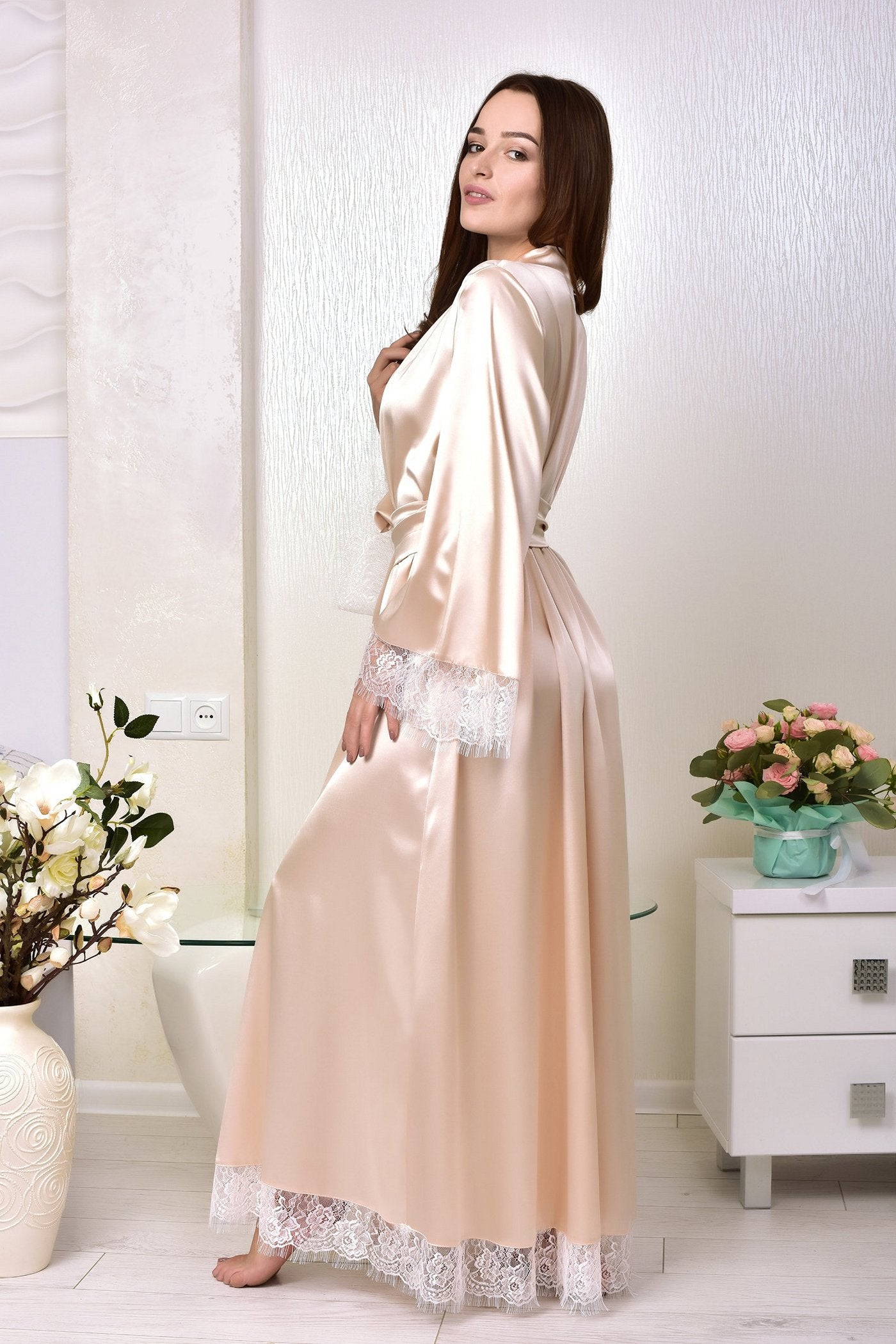 Bridal cover-up bathrobe in a serene beige hue, featuring exquisite lace accents for a touch of timeless elegance