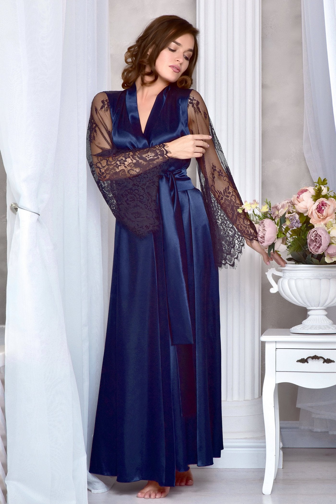 Plus Size Bridal Robe - Navy Satin Elegance for Brides and Bridesmaids