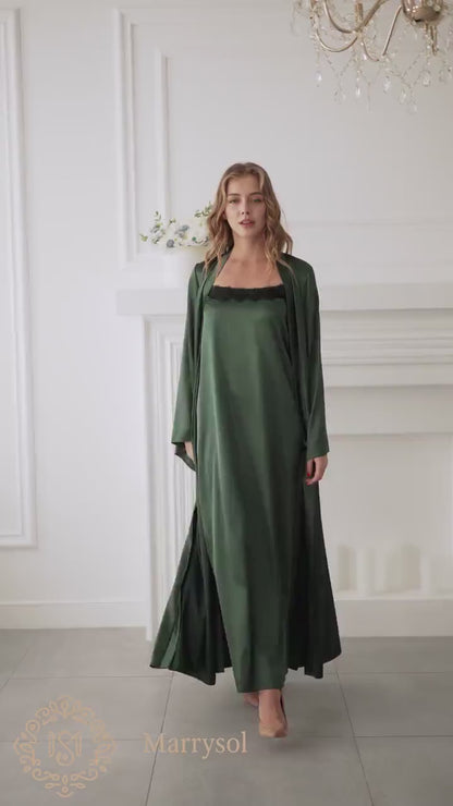 Elegant Bridesmaid Robe in Dark Green