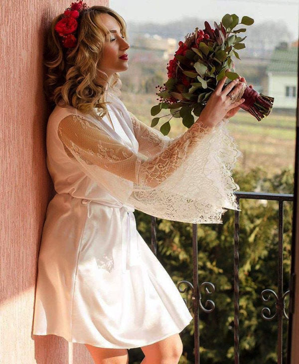 White bridal robe with flowers lace