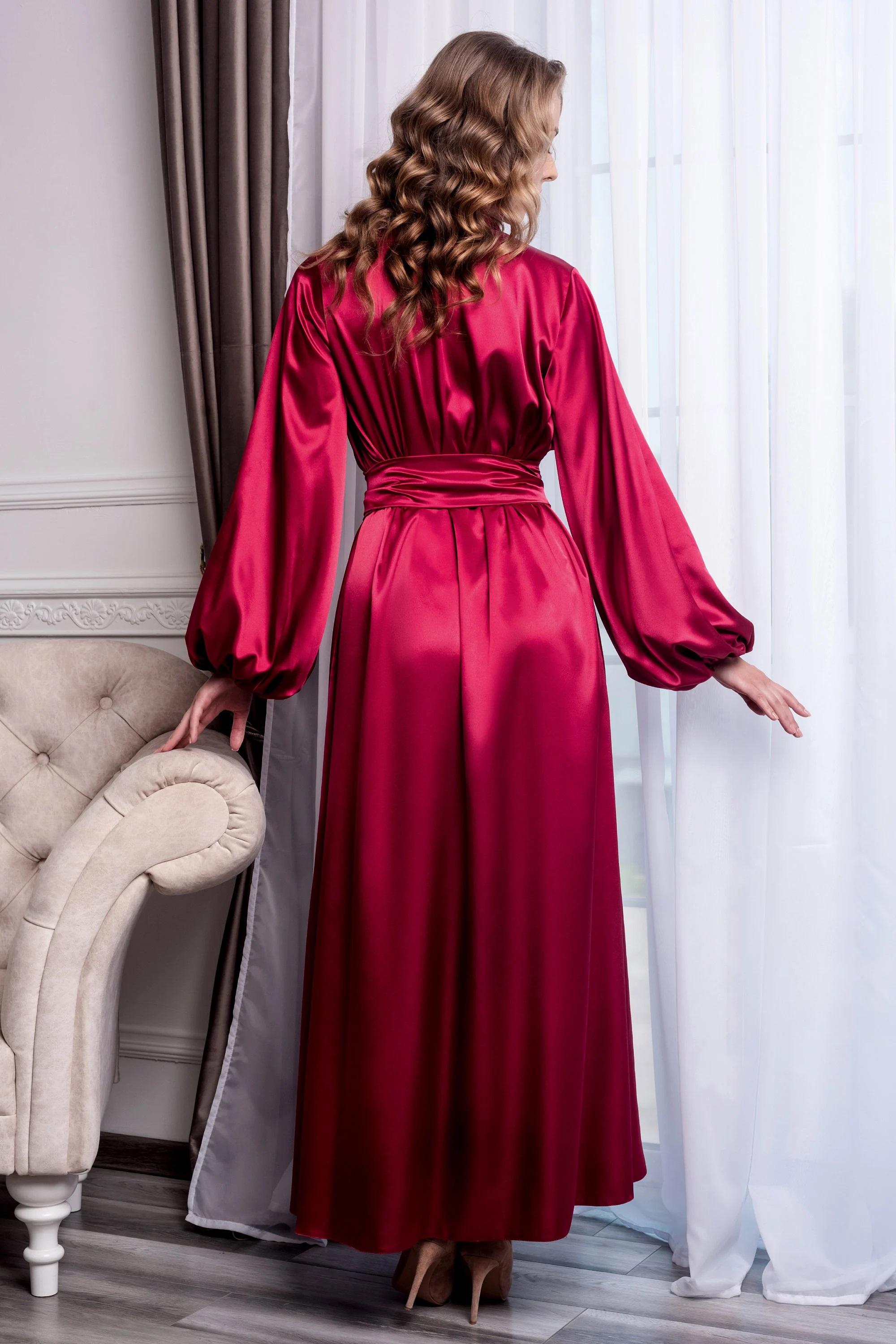 Luxury burgundy robe – romantic boudoir outfit