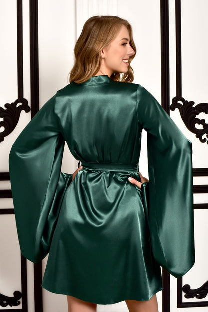 Green Peignoir Set: Kimono Robe and Chemise Duo