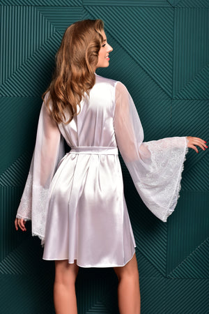 Bridal Party's Favorite: Satin Kimono Robe