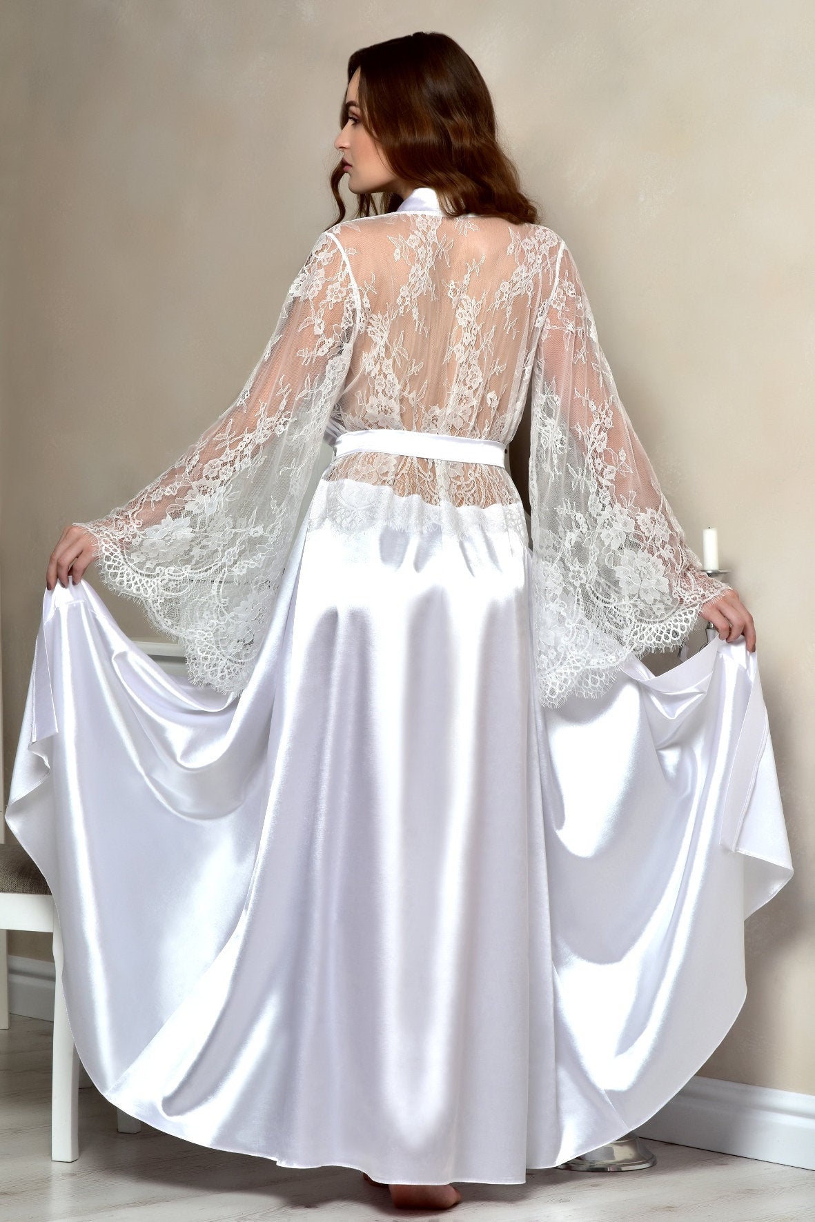 White dressing gown - lace back