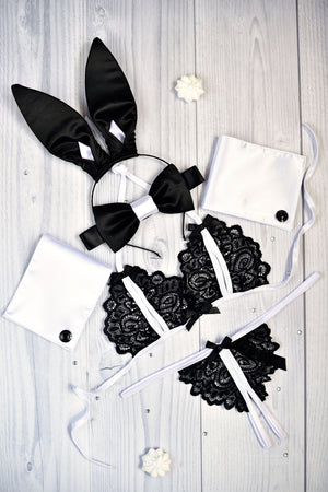 Elevate Your Romance with the Black Lingerie Set